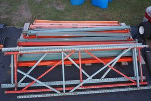 lot 111 image: Pallet Racking