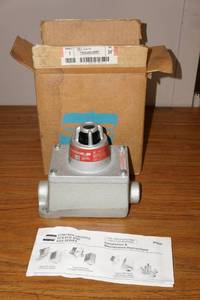 lot 202 image: Explosion Proof Pilot Light