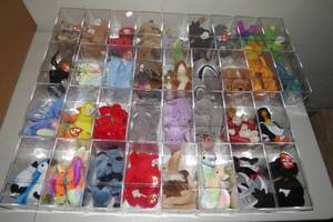 lot 223 image: Beanie Babies MothersBabies with Cases