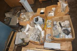 lot 311 image: Vent Components and Parts