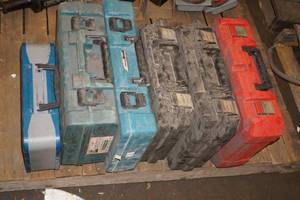 lot 314 image: Empty Tool Cases