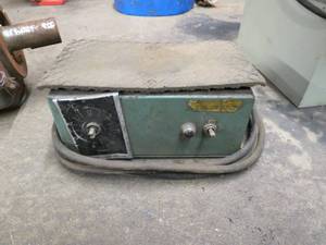 lot 305 image: Ideal 13-001C Demagnetizer