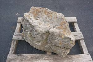 lot 354 image: Landscape Boulder