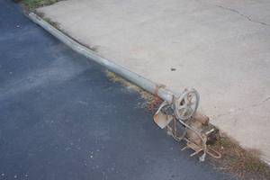 lot 373 image: Bent Auger Unit