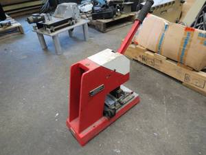 lot 364 image: Robinson Nugent CT-20 Connector Press