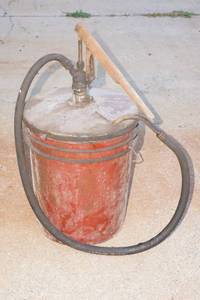 lot 389 image: Utility Pump