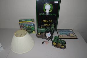 lot 395 image: John Deere Items
