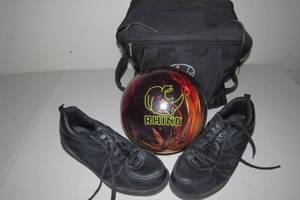 lot 397 image: Brunswick Rhino Bowling Ball