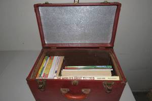 lot 399 image: Solid Trunk with Books