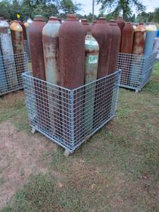 lot 466 image: Damaged Welding Tanks-#2