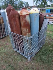 lot 470 image: Damaged Welding Tanks-#6