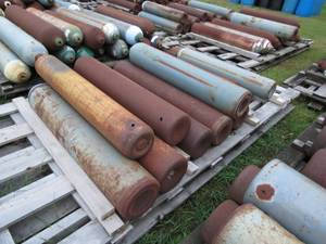 lot 474 image: Damaged Welding Tanks-#10