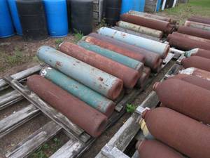lot 478 image: Damaged Welding Tanks-#14