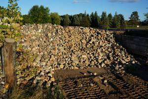 lot 463 image: Bay of River Rocks