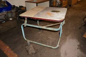 lot 273 image: Shop Utility Cart