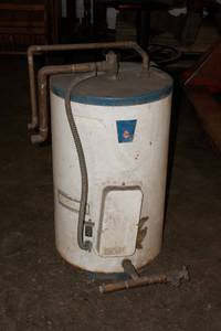 lot 276 image: Small Water Heater