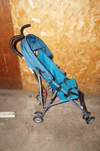 lot 284 image: Umbrella Stroller