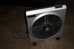 lot 287 image: Electric Fan