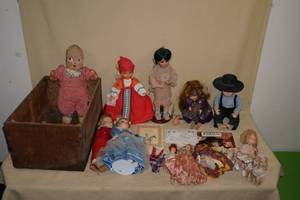 Dolls and Wood Box - Danbury, Georgetown