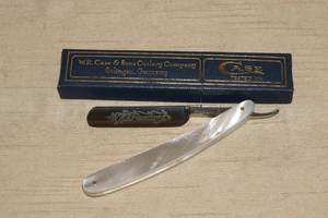 Vintage Case Straight Razor in Box