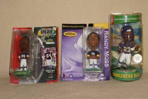 3 Vikings Bobbleheads