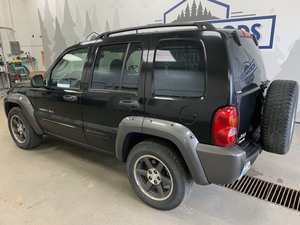 lot 1 image: 2003 Jeep Liberty 4x4 -No Reserve-