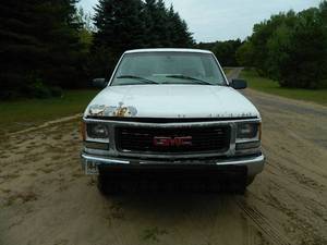 lot 1 image: 1998 GMC Sierra 2500 34 Ton DIESEL 6.5 Turbo - No Reserve - (Please read before bidding)