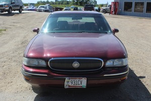 lot 6068 image: 1997 Buick LeSabre Custom