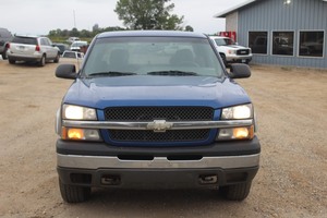 lot 6066 image: 2004 Chevrolet Silverado 1500 Extended Cab 4x4