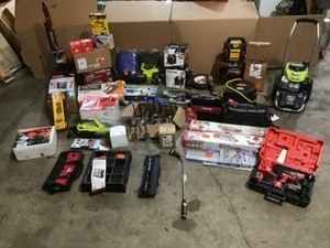 lot 6 image: Pallet with assorted Indoor Outdoor tools various types models and conditions see pictures
