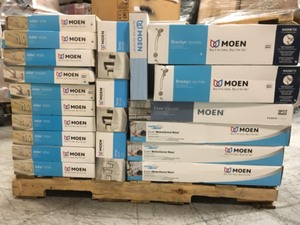 lot 63 image: PALLET WITH MOEN FAUCETS COMPLETE COSTUMER RETURNS  VARIOS CONDITIONS SOME ARE USED