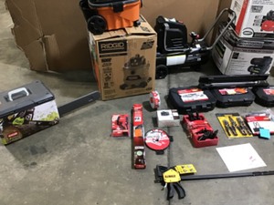 lot 26 image: Pallet with Assorted mechanic tools and more great selection please review pictures customer returns