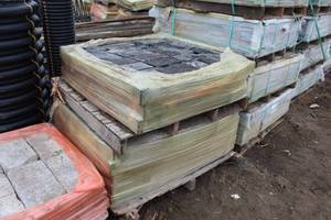 lot 243 image: Lot of (Approximately 700) Permeable Charcoal Grey Pavers 9x4 in. and 5x3 in.