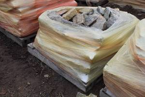 lot 255 image: Lot of (1) Pallet of Platteville Limestone