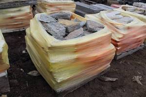 lot 260 image: Lot of (1) Pallet of Platteville Limestone