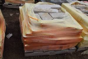 lot 263 image: Lot of (1) Pallet of Chilton Wallstone weathered edge Irregular Shape