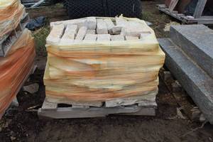 lot 264 image: Lot of (1) Pallet of Chilton Wallstone weathered edge Various Shapes