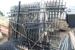 lot 295 image: Wrought Iron Fencing Panels, Gates, Posts