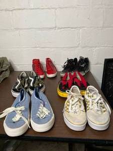 lot 97 image: Lot of Name Brand Shoes