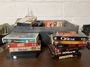 lot 304 image: Lot of VHS tapes