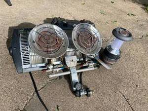 lot 323 image: Lot of Ice Fishing Heating Equipment