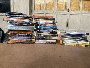 lot 324 image: Lot of DVDsGames
