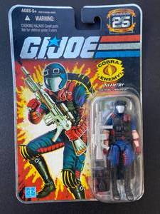 lot 398 image: Mint Condition Vintage GI JOE Figurine NIB