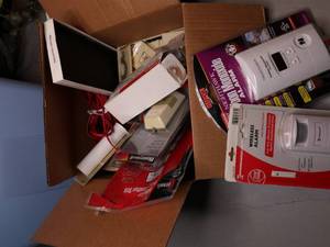 lot 307 image: Lot of Misc Items