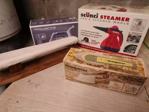 lot 318 image: Lot of 4 Clothing Upkeep Items