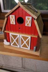 lot 351 image: Barn Bird House