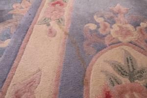 lot 384 image: Matching Rug and Runner