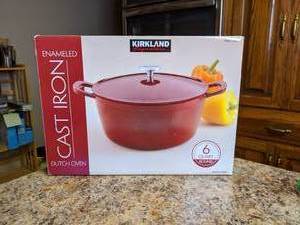 lot 176 image: Enameled Cast Iron Dutch Oven