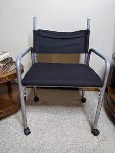 lot 190 image: Metal Canvas Rolling Chair
