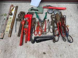 lot 105 image: Misc. Hand ToolsWelding Supplies